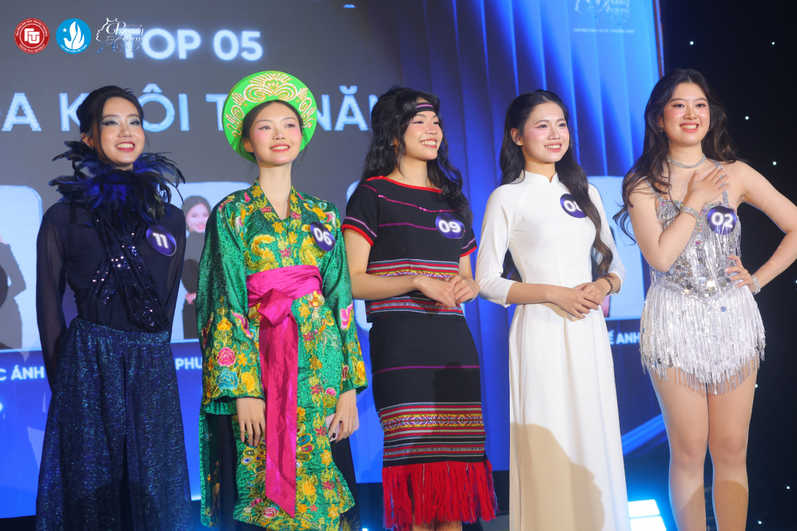  BÙNG NỔ SÂN KHẤU HOA KHÔI TÀI NĂNG VỚI DÀN THÍ SINH “TÀI SẮC VẸN TOÀN” TẠI DUYÊN DÁNG NGOẠI THƯƠNG 2025