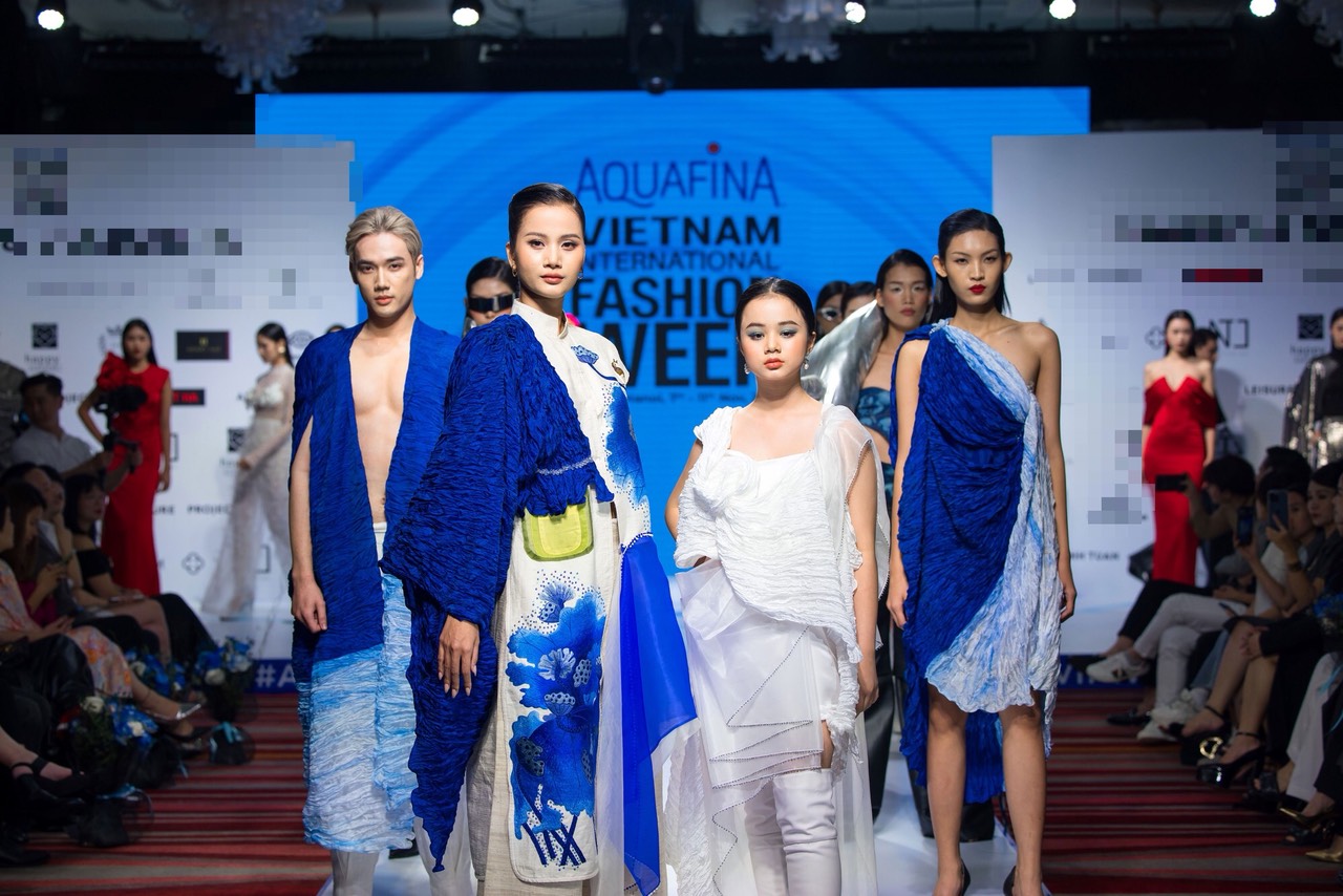 AQUAFINA Vietnam International Fashion Week 2023 - Viết tiếp hành trình phát triển thời trang bền vững