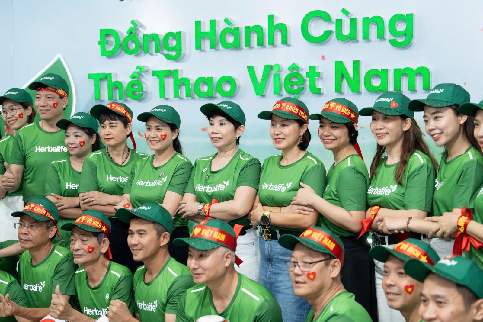  THÔNG CÁO BÁO CHÍ: Herbalife Việt Nam tiếp tục phối hợp cùng Liên đoàn Bóng đá Việt Nam đồng hành và tiếp sức cho các Đội tuyển Bóng đá Quốc gia Việt Nam 
