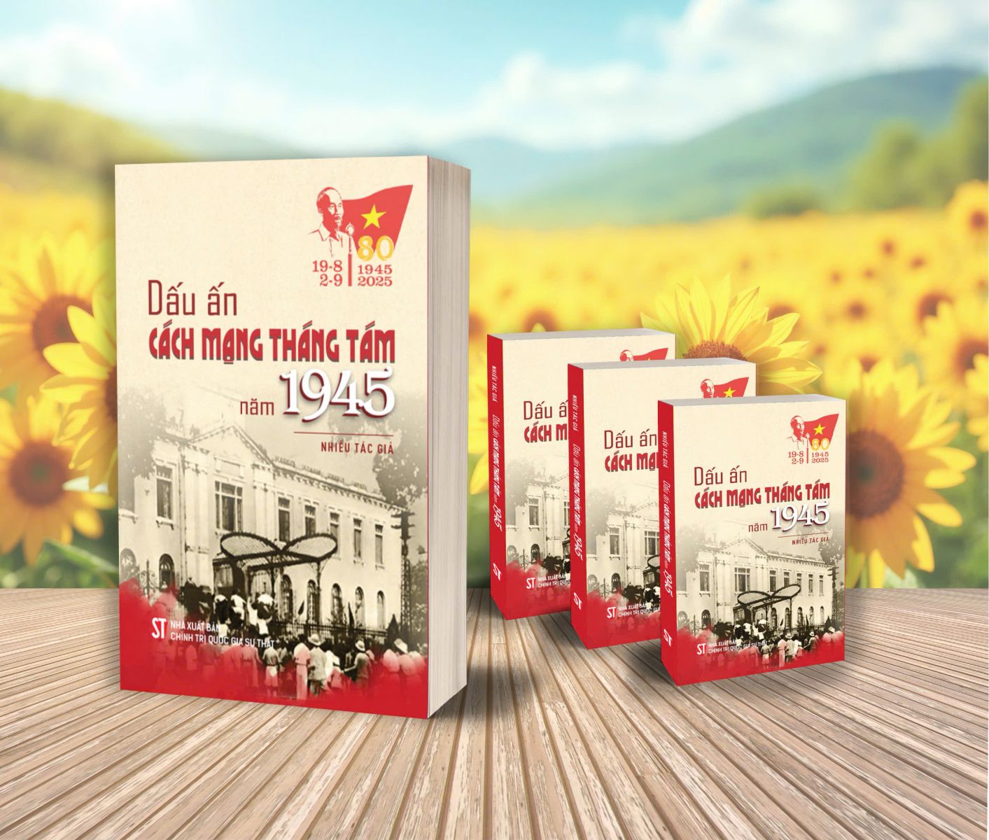 Sống lại những ngày lịch sử qua từng trang sách “Dấu ấn Cách mạng Tháng Tám năm 1945”