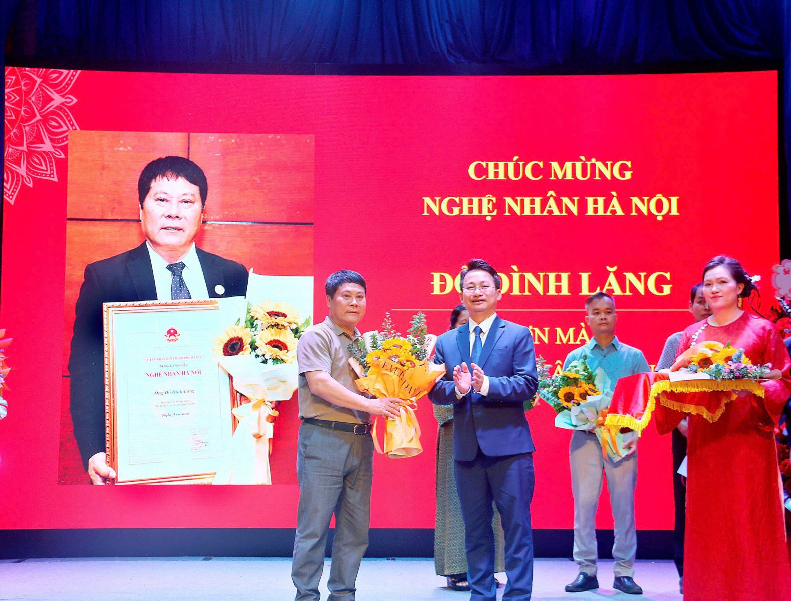  NGHỆ NHÂN ĐỖ ĐÌNH LĂNG – NGƯỜI CHẮP CÁNH SƠN MÀI HẠ THÁI RA THẾ GIỚI