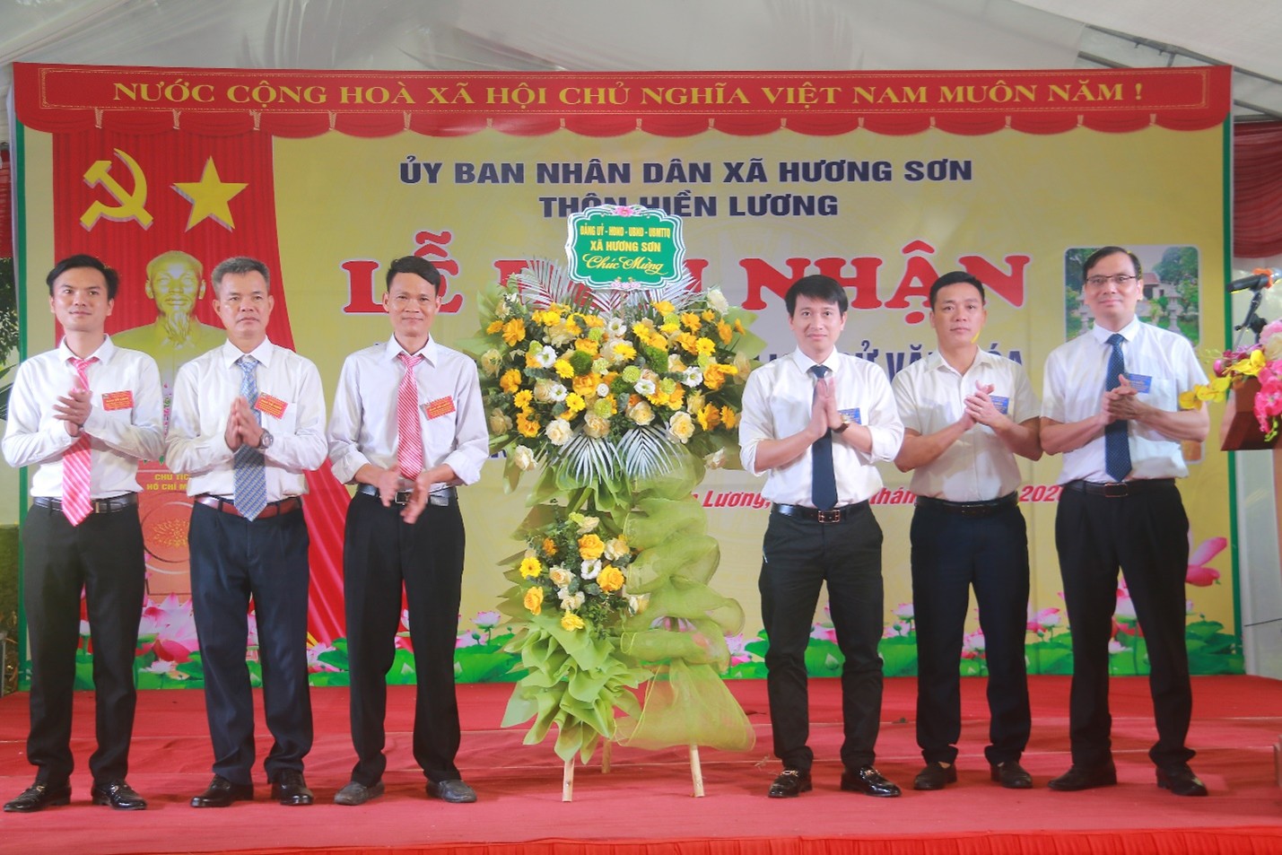 ĐÌNH HIỀN LƯƠNG NHẬN XẾP HẠNG DI TÍCH LỊCH SỬ - VĂN HÓA CẤP THÀNH PHỐ - GÌN GIỮ HỒN QUÊ, TIẾP NỐI MẠCH NGUỒN DÂN TỘC